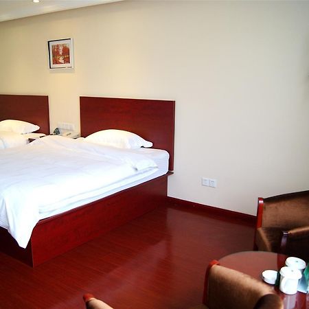 Greentree Inn Jiangsu Wuxi Dongting Leather City Express Hotel Exterior photo